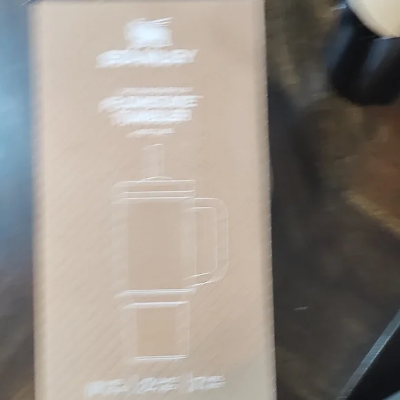 Stanley Spell Cast Quencher H2.0 Tumbler with Handle - Picture 6 of 6